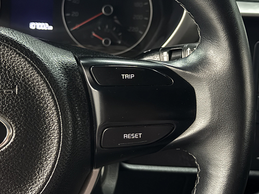 Kia Rio, 2020 года, пробег 106946 км