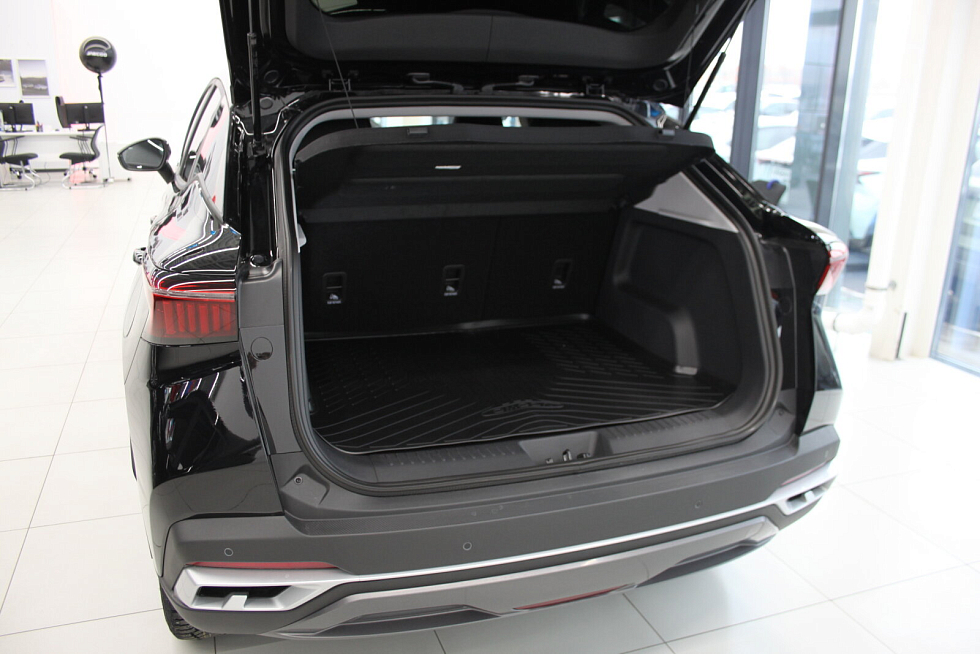 Omoda C5 Drive, черный