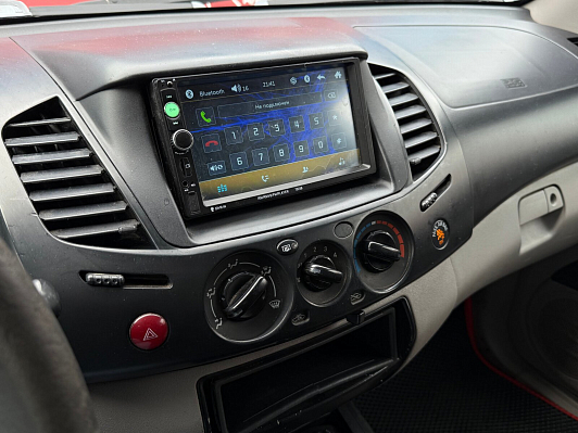 Mitsubishi L200 DC Intense, 2010 года, пробег 249000 км