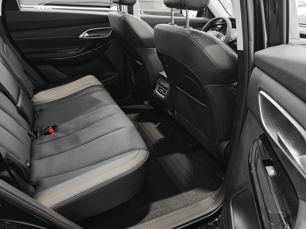 Changan CS75 Pro Техно 5 мест, черный