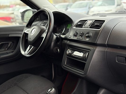 Skoda Fabia Fresh, 2014 года, пробег 135309 км
