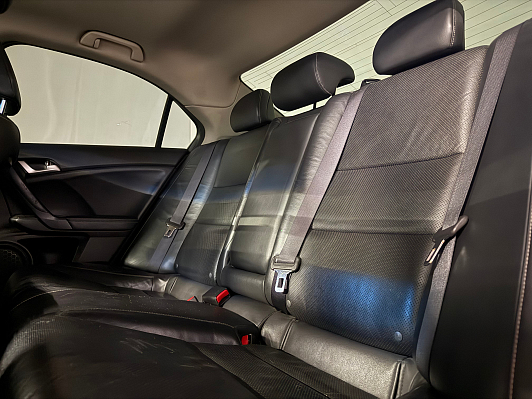 Honda Accord, 2011 года, пробег 170000 км