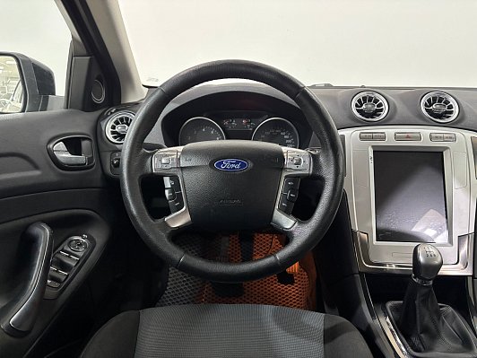 Ford Mondeo Ambiente, 2010 года, пробег 126252 км