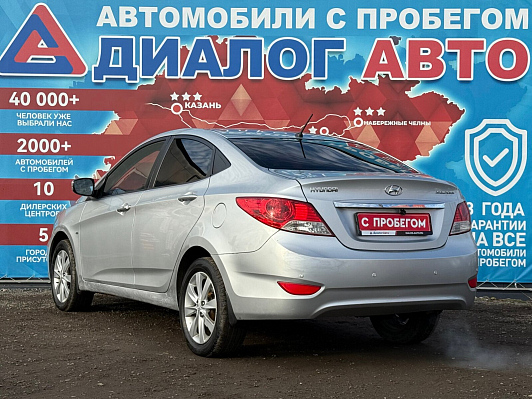 Hyundai Solaris Family, 2011 года, пробег 190000 км