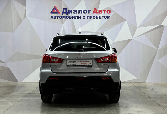 Mitsubishi ASX Intense, 2011 года, пробег 250364 км