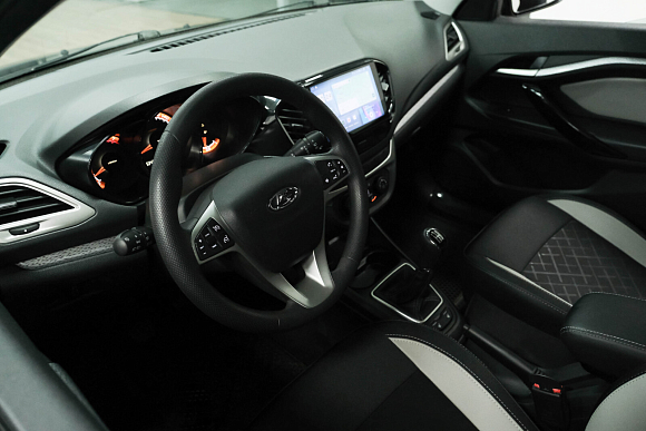 Lada (ВАЗ) Vesta Comfort, 2019 года, пробег 53000 км