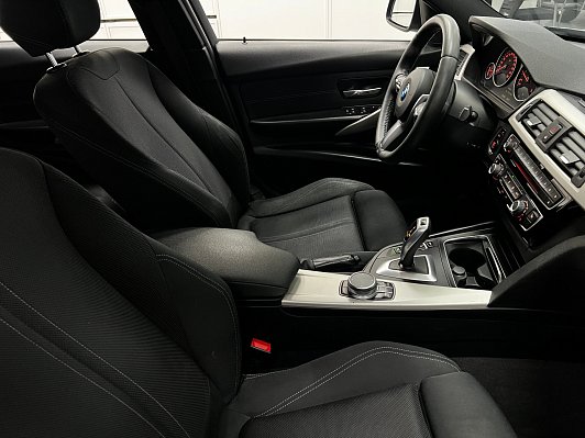 BMW 3 серии, 2019 года, пробег 189558 км