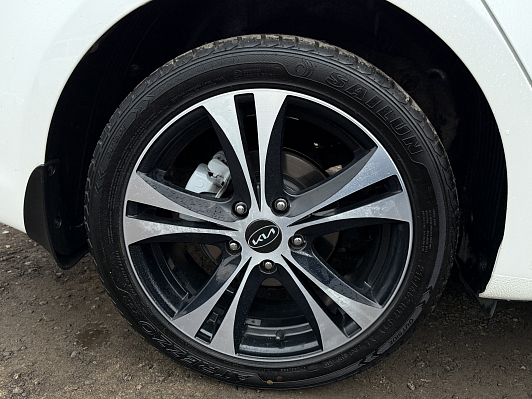 Kia Cerato Premium, 2019 года, пробег 124000 км