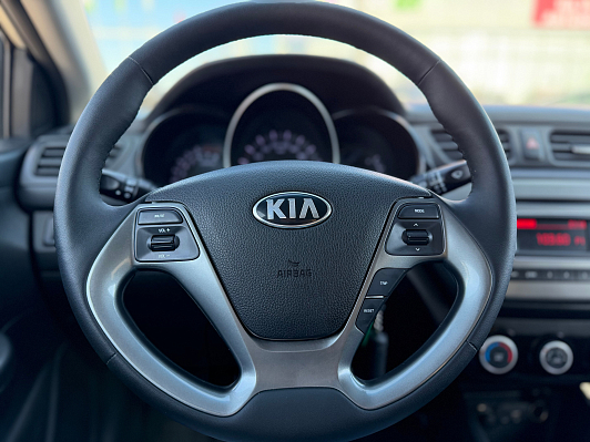 Kia Rio Luxe, 2016 года, пробег 97504 км