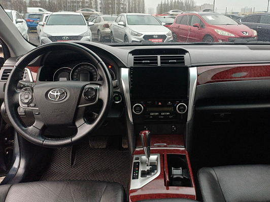 Toyota Camry, 2013 года, пробег 192972 км