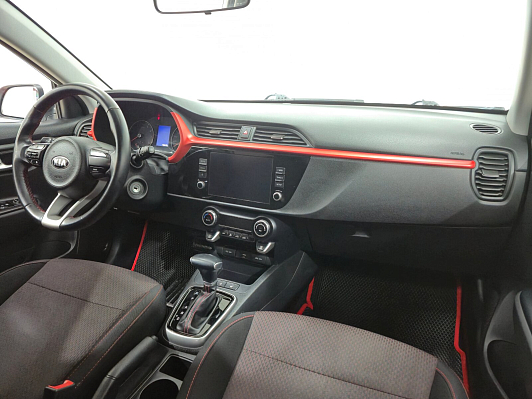 Kia Rio Luxe, 2020 года, пробег 59310 км