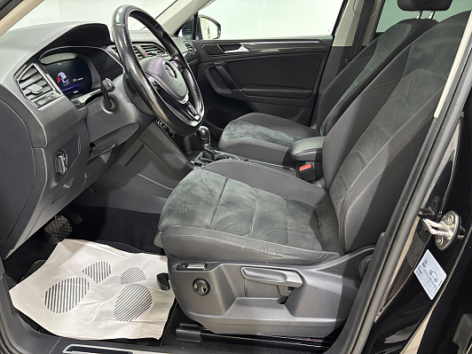 Volkswagen Tiguan Exclusive, 2018 года, пробег 187335 км