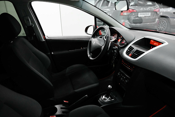 Peugeot 207 Envy, 2009 года, пробег 197615 км