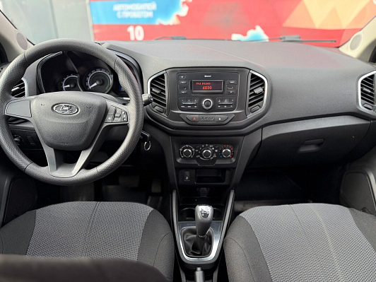 Lada (ВАЗ) XRAY Comfort, 2018 года, пробег 105283 км