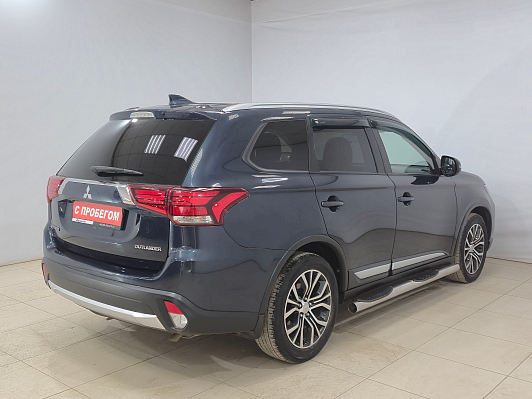 Mitsubishi Outlander Invite, 2018 года, пробег 147921 км