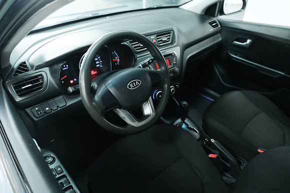 Kia Rio Luxe, 2012 года, пробег 219655 км