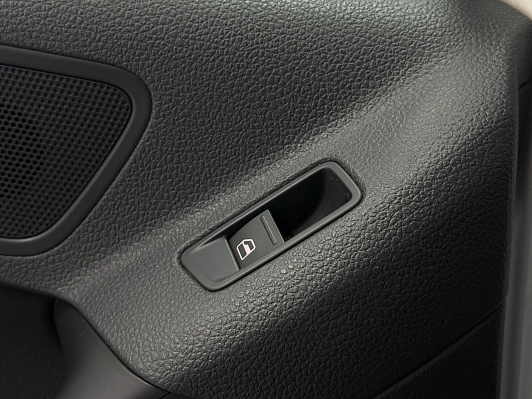 Volkswagen Tiguan Avenue, 2013 года, пробег 185462 км