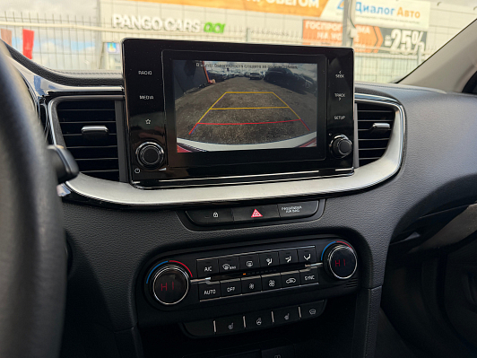 Kia Ceed Prestige, 2020 года, пробег 171082 км