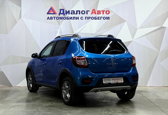 Renault Sandero Stepway Life, 2021 года, пробег 11835 км