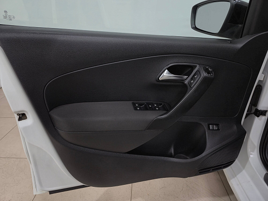 Volkswagen Polo, 2014 года, пробег 249659 км