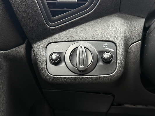 Ford Kuga Trend, 2016 года, пробег 114290 км