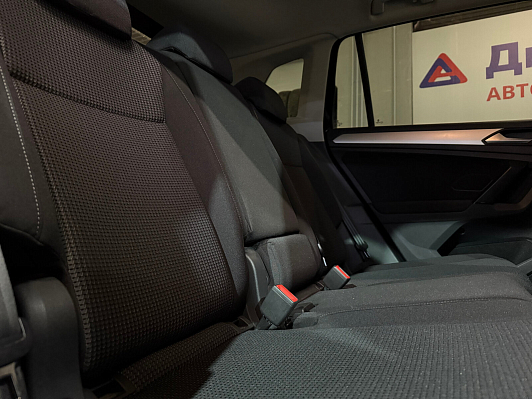 Volkswagen Tiguan Winter Edition, 2019 года, пробег 123369 км