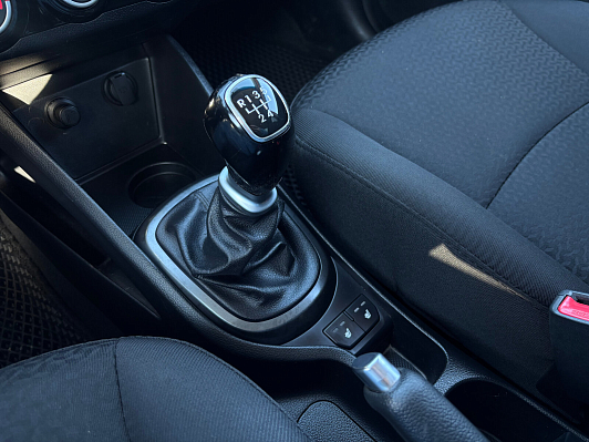 Kia Rio Comfort, 2015 года, пробег 119000 км