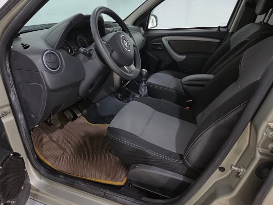 Renault Duster Expression, 2013 года, пробег 136145 км
