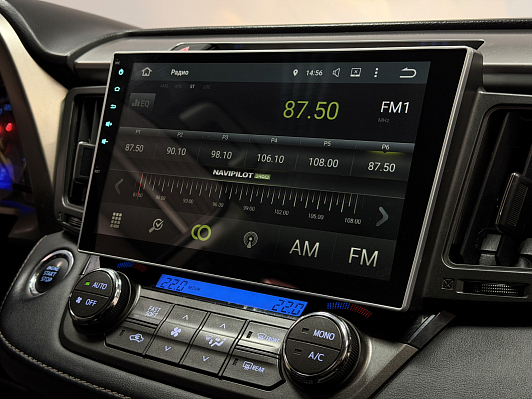 Toyota RAV4, 2014 года, пробег 179000 км