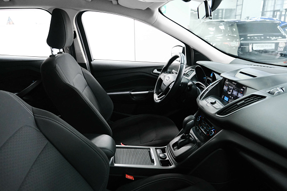 Ford Kuga, 2018 года, пробег 58478 км