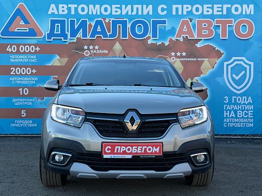 Renault Logan Stepway Life, 2020 года, пробег 77160 км