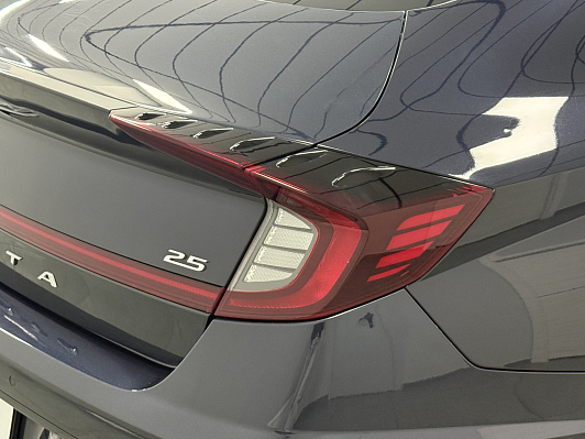 Hyundai Sonata Business + Smart Sense, 2021 года, пробег 124000 км