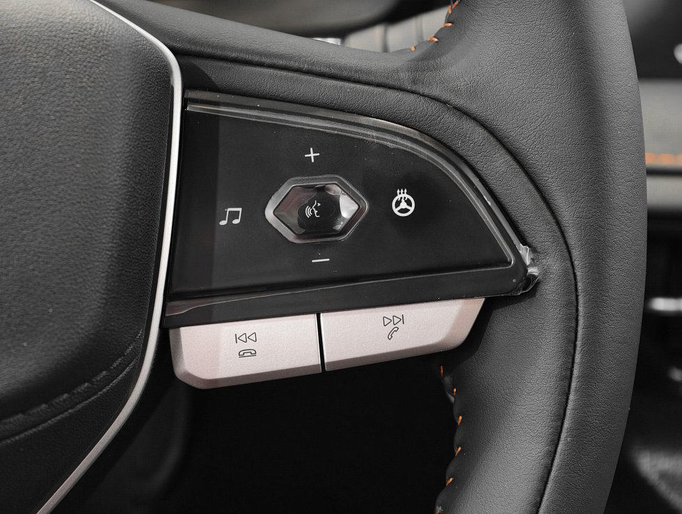 Changan CS75 Pro Комфорт 5 мест, серый