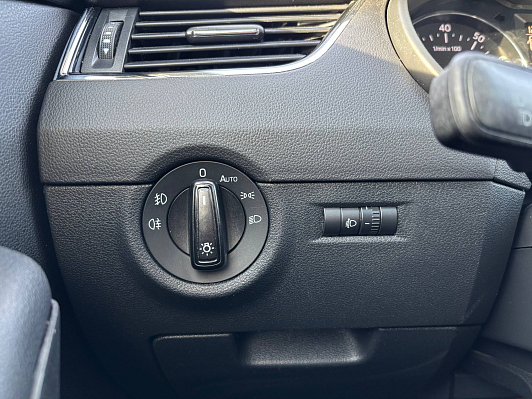Skoda Octavia Ambition, 2015 года, пробег 231202 км