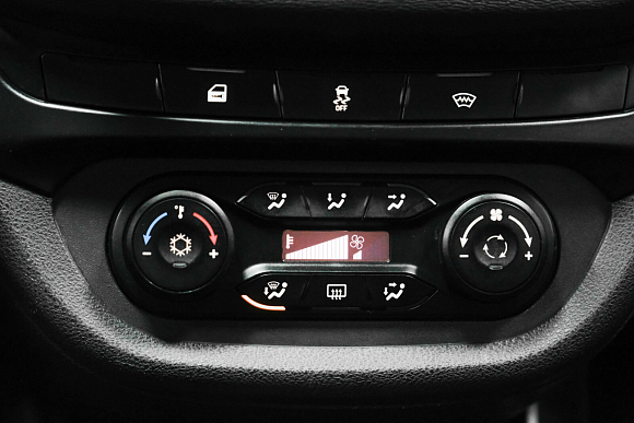 Lada (ВАЗ) Vesta Comfort, 2018 года, пробег 101000 км