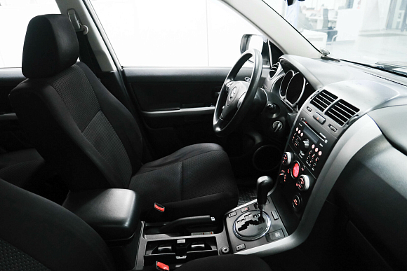 Suzuki Grand Vitara JLX-E, 2010 года, пробег 227936 км