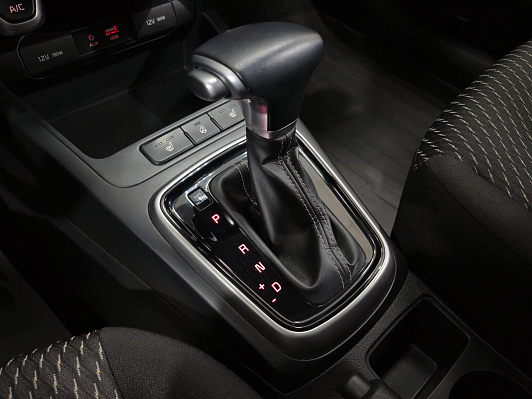 Kia Rio Comfort, 2019 года, пробег 52079 км