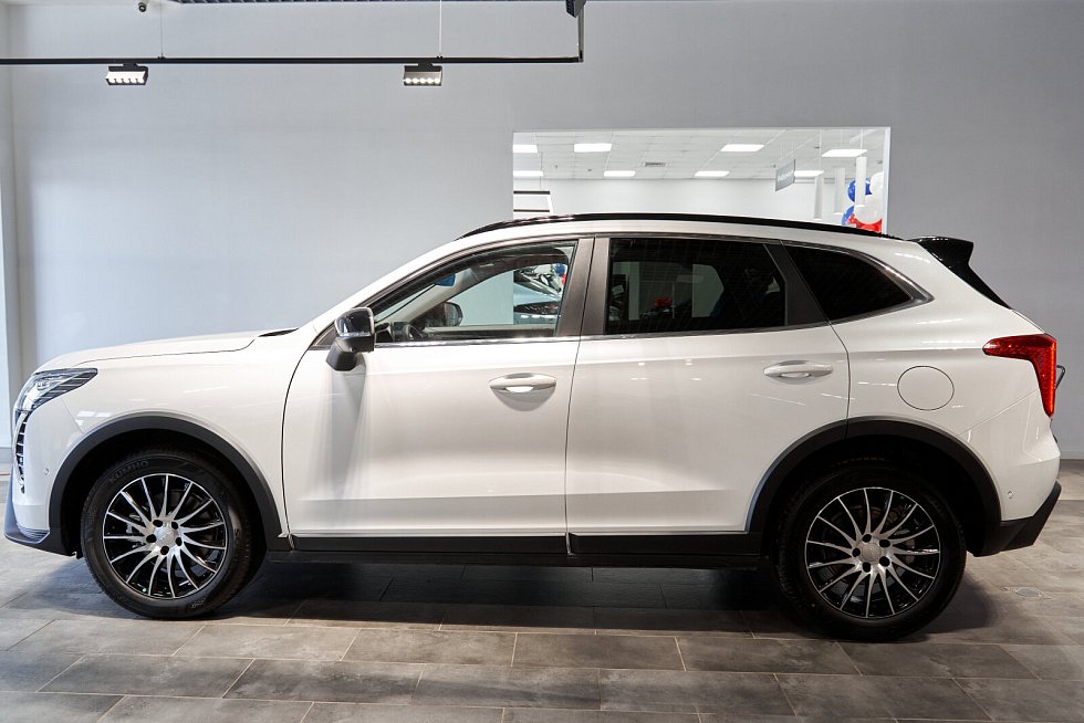 Haval Jolion Комфорт, белый