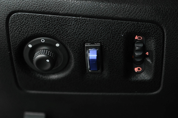 Lada (ВАЗ) XRAY Comfort, 2016 года, пробег 142677 км