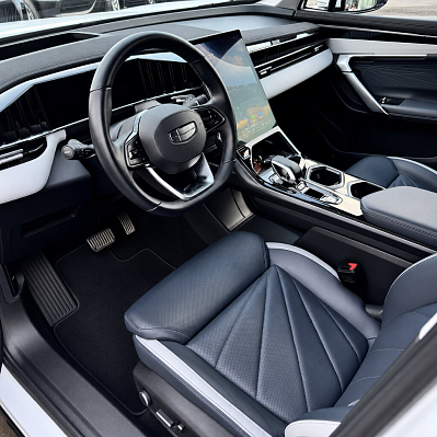 Geely Atlas Flagship, 2023 года, пробег 35752 км