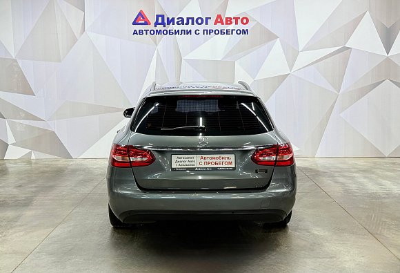 Mercedes-Benz C-Класс, 2018 года, пробег 181869 км