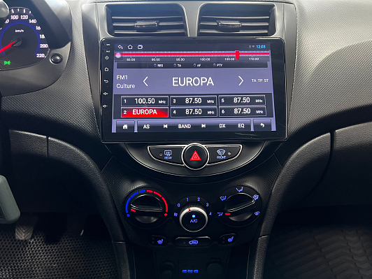 Hyundai Solaris Active, 2013 года, пробег 205002 км