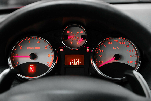 Peugeot 207 Envy, 2009 года, пробег 197615 км