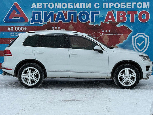 Volkswagen Touareg R-line Executive, 2015 года, пробег 159188 км
