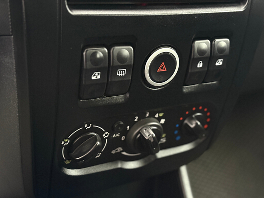 Lada (ВАЗ) Largus Comfort (7 мест), 2018 года, пробег 207371 км