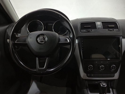 Skoda Yeti Style, 2016 года, пробег 230985 км
