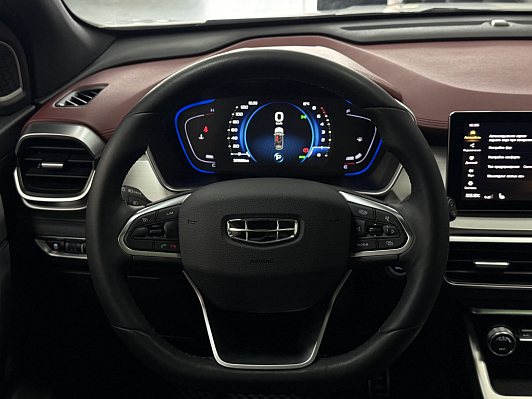 Geely Coolray Flagship, 2021 года, пробег 31000 км