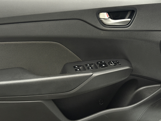 Hyundai Solaris Super Series + Winter, 2019 года, пробег 48200 км