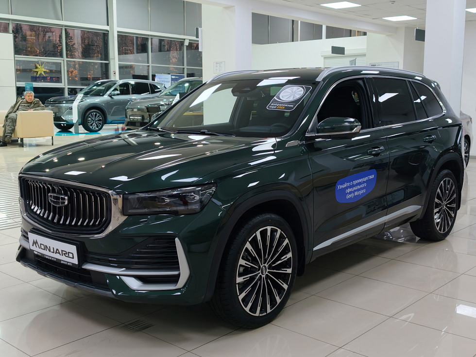 Geely Monjaro Flagship SE, зеленый