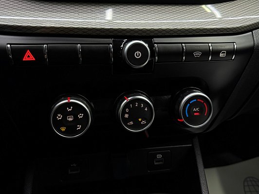 Lada (ВАЗ) Vesta, 2023 года, пробег 63279 км